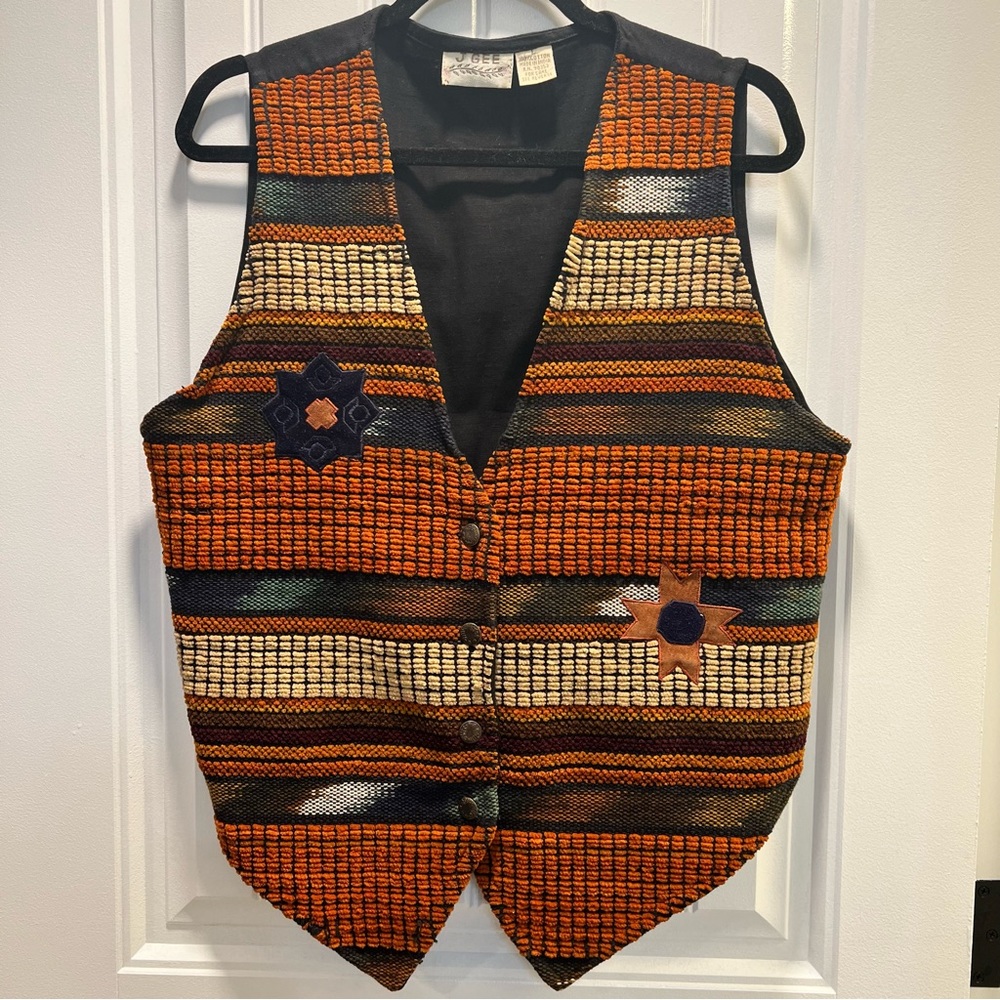J Gee Vintage Suede‎ Appliquéd Yarn Stitching Vest. Size Large